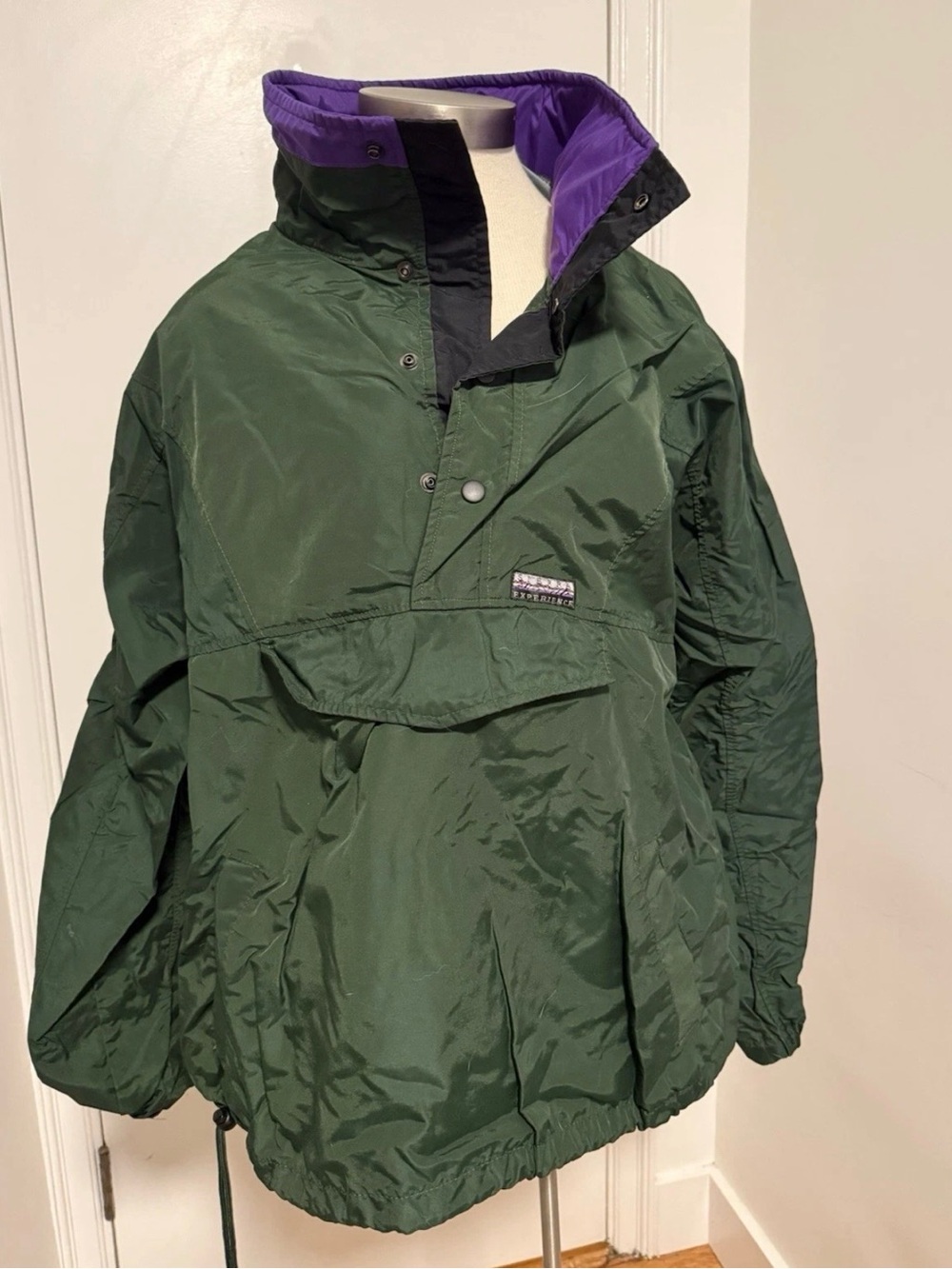 Vintage 90s Sierra Experience
Unisex Dark Green Windbreaker
Pullover Size L
